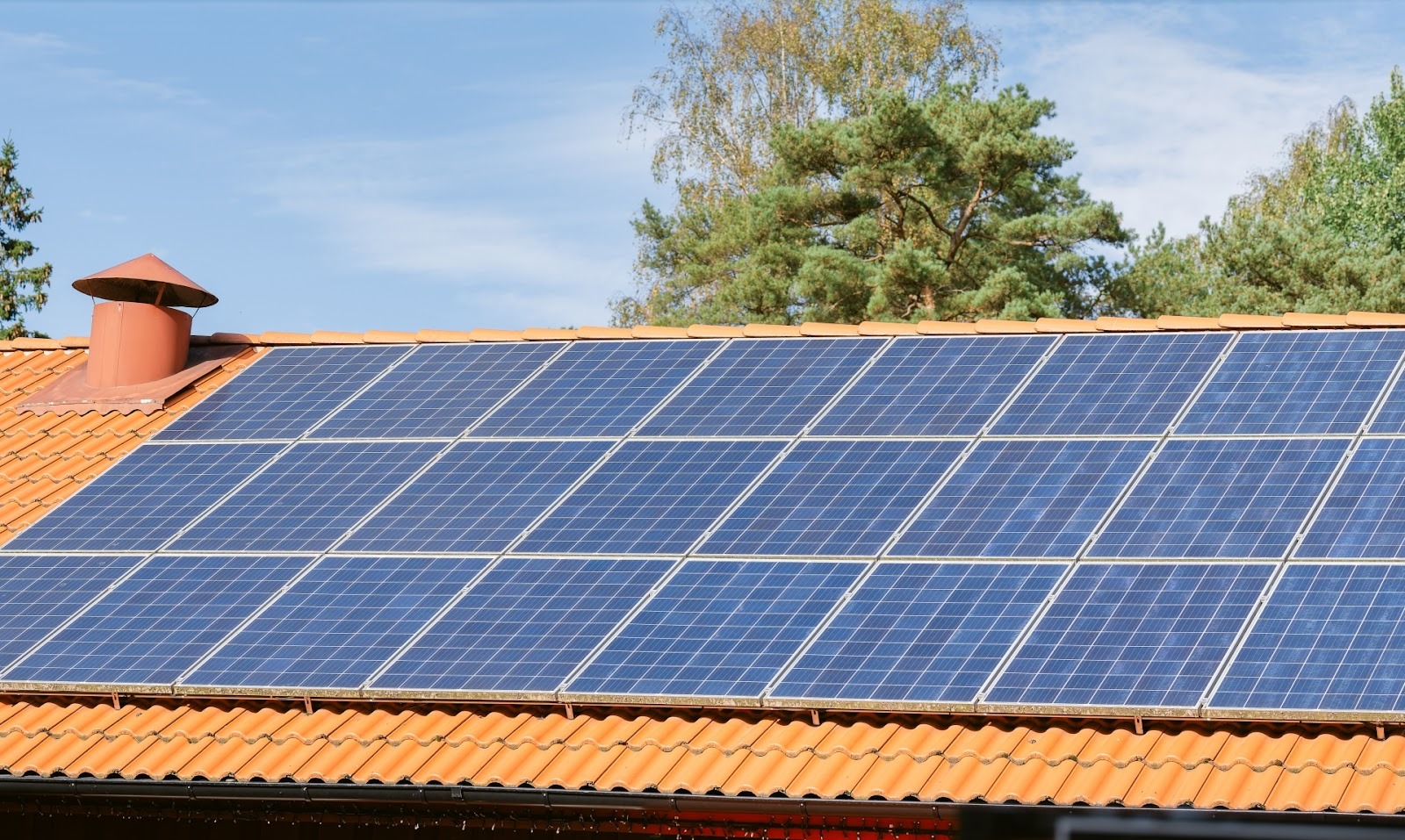 太陽光発電パネルを設置した家│太陽光発電の情報トップイメージ