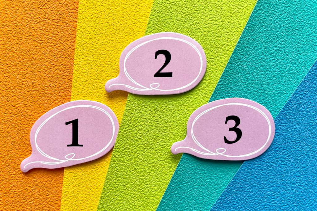 3選